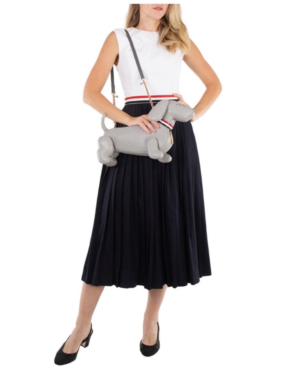 HÉCTOR Thom Browne Gray Dachshund-Shaped Leather Crossbody Bag with Gold - Picture 5 of 11